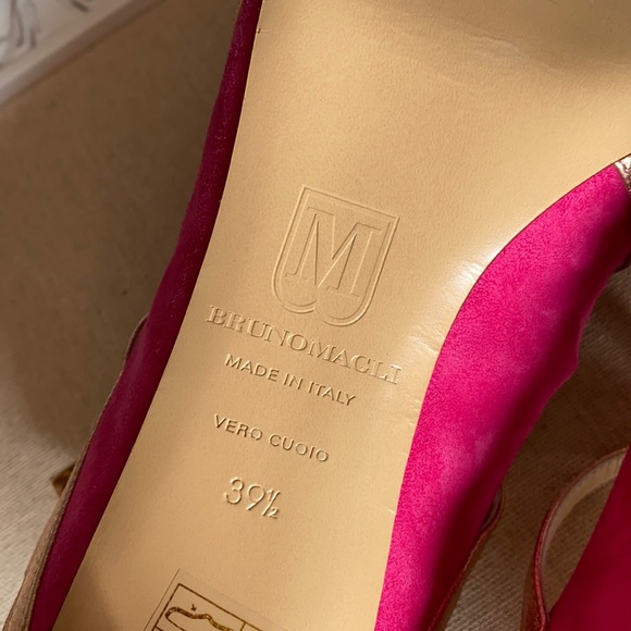 🐰 Bruno Magli • “Carla” Suede Mule Heels - Picture 6 of 10